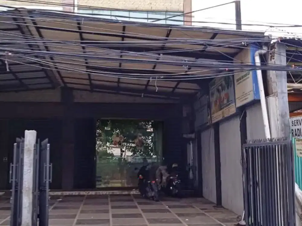 Ruko di Kresek Raya Jakarta Barat – 3 Lantai, SHM, Lokasi Strategis Dekat Tol & Pasar, 273 m²