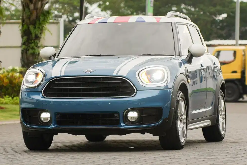 Tampil Beda! Mini Cooper Countryman 2019 Blue x1 gla200 320i c200
