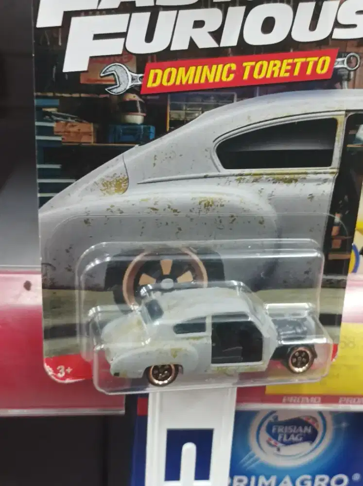 Hotwheels fast n furious Dominic Toretto 1950 Chevy Fleetline