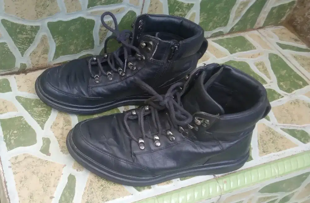 Gino Mariani size 39/40