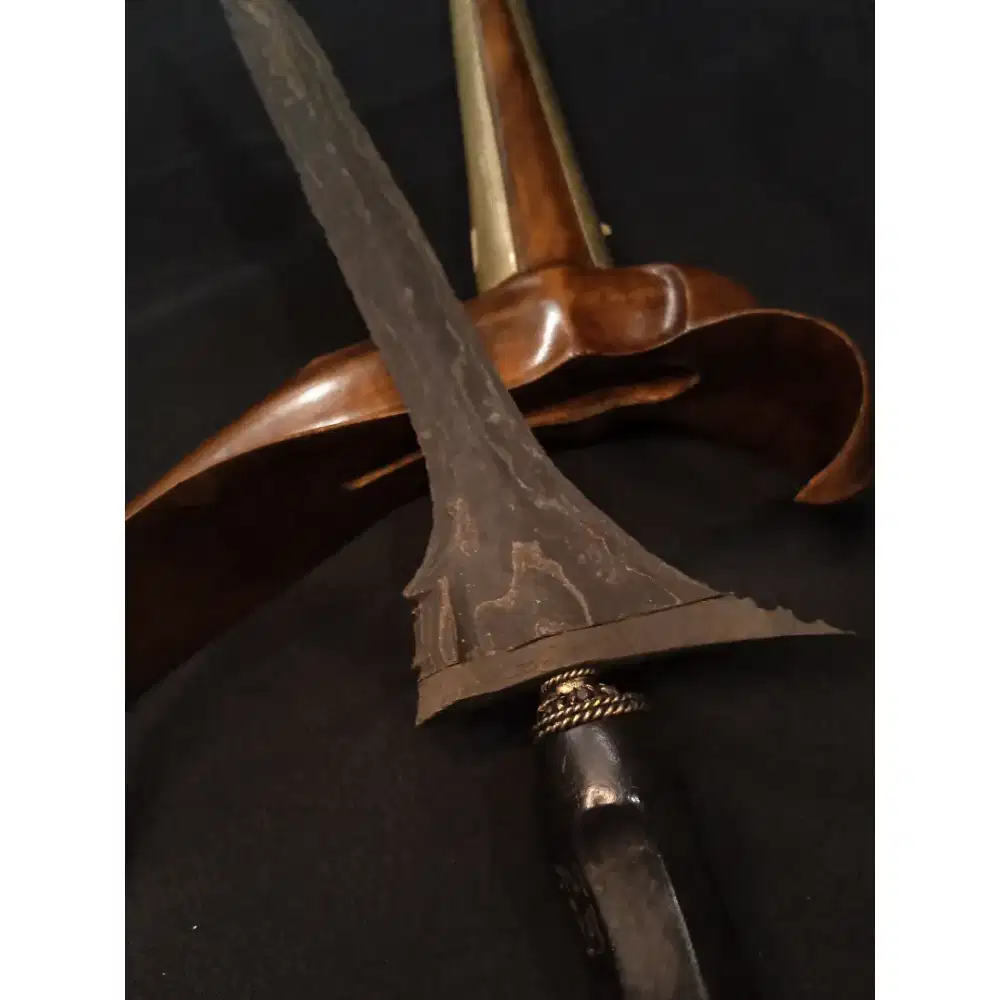 Keris Sepuh Langka Mudharang pamor Wengkon isen