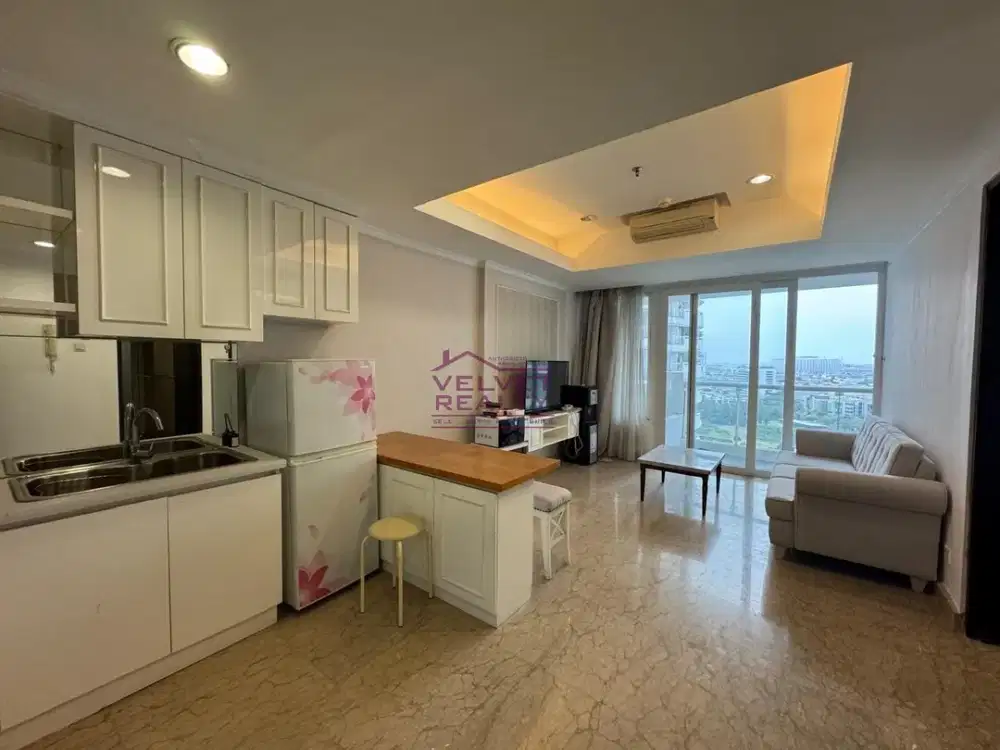 Dijual Apartemen The Royale Springhill Kemayoran 1BR Luas 79m2  VR1092
