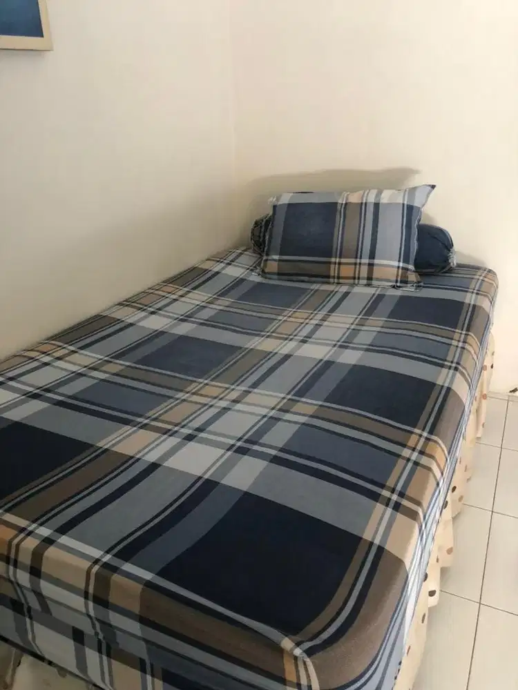 KOST LAKI LAKI KARYAWAN MHS BERSIH MURAH SYARI