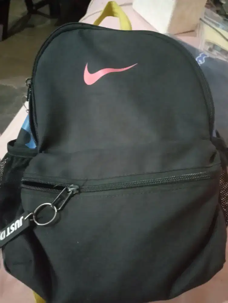 Ransel Nike size Medium