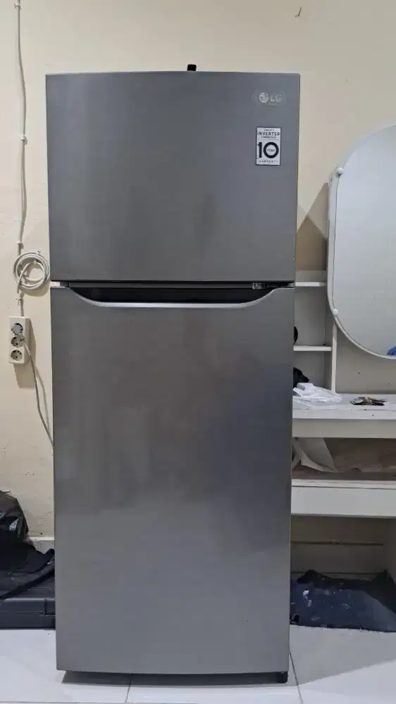 Kulkas LG smart inverter