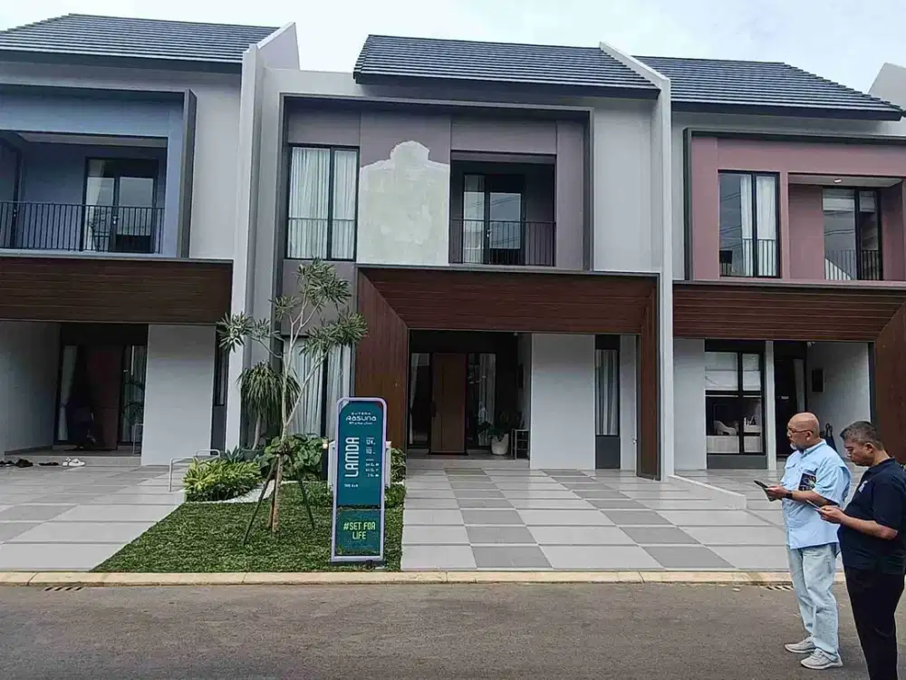 DI PASARKAN RUMAH 2 LANTAI CLUSTER IONA