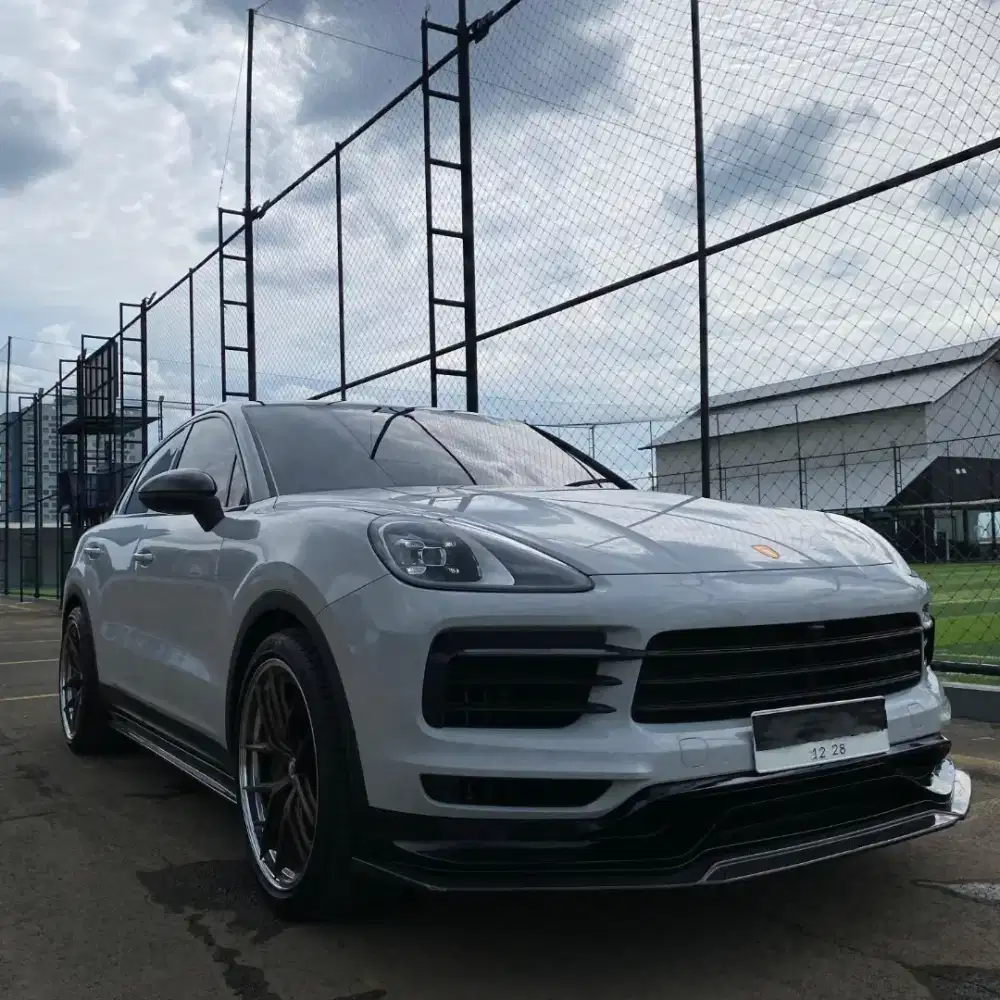 Porsche Cayyene Coupe 3.0 ATPM Tahun 2023
