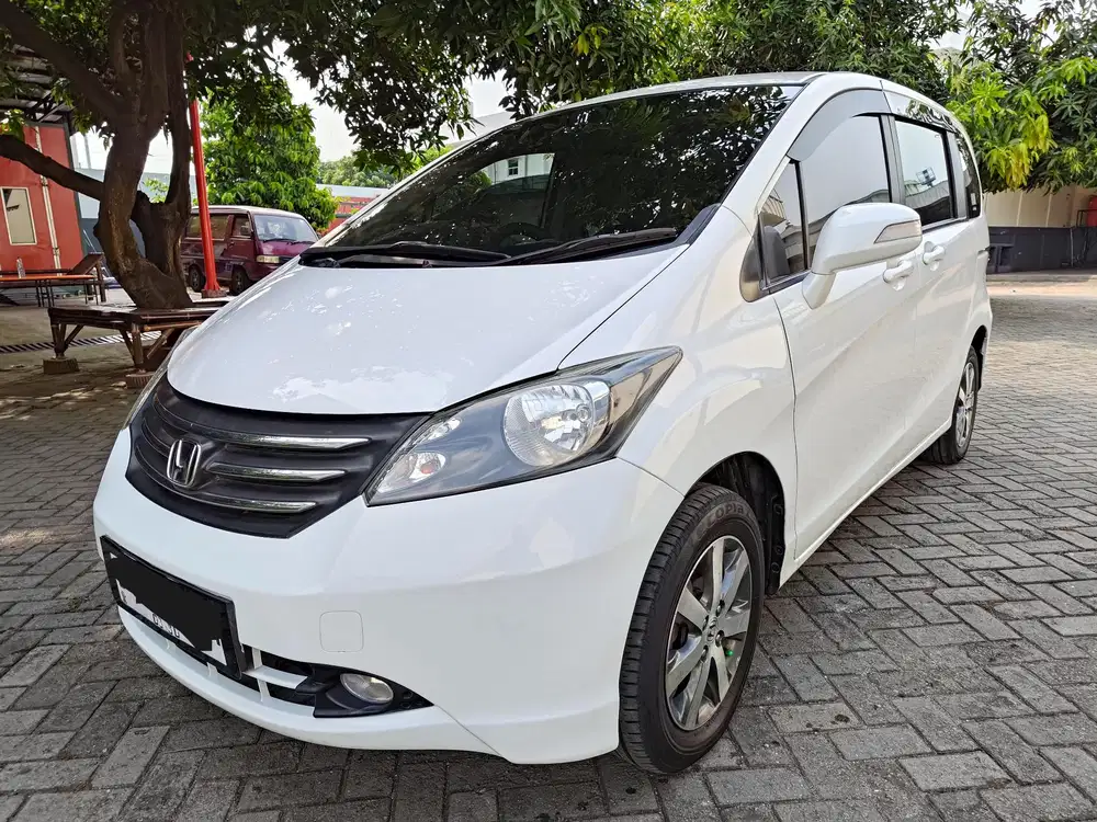 Honda Freed 1.5 PSD 2012