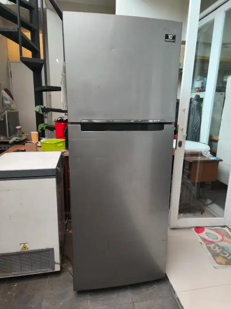 Kulkas samsung inverter bekas