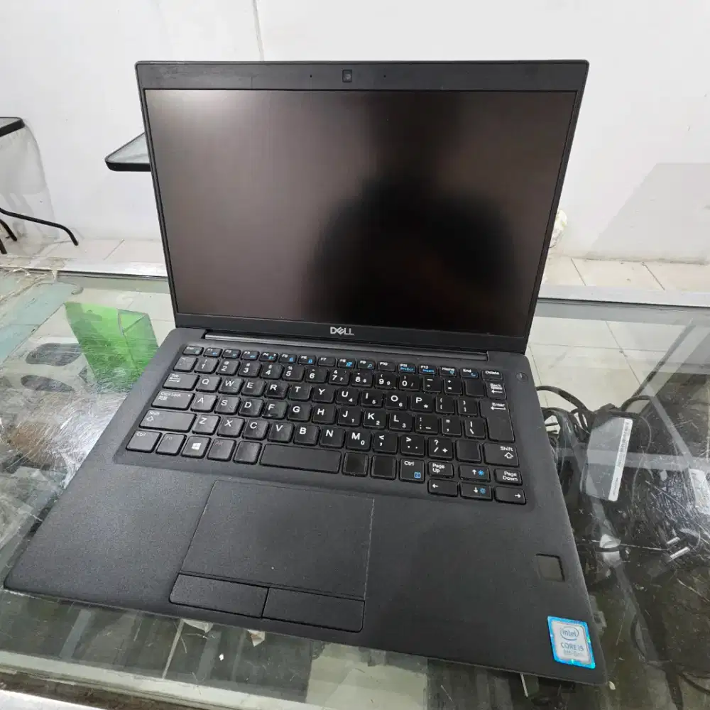 Laptop Dell Latitude 7390