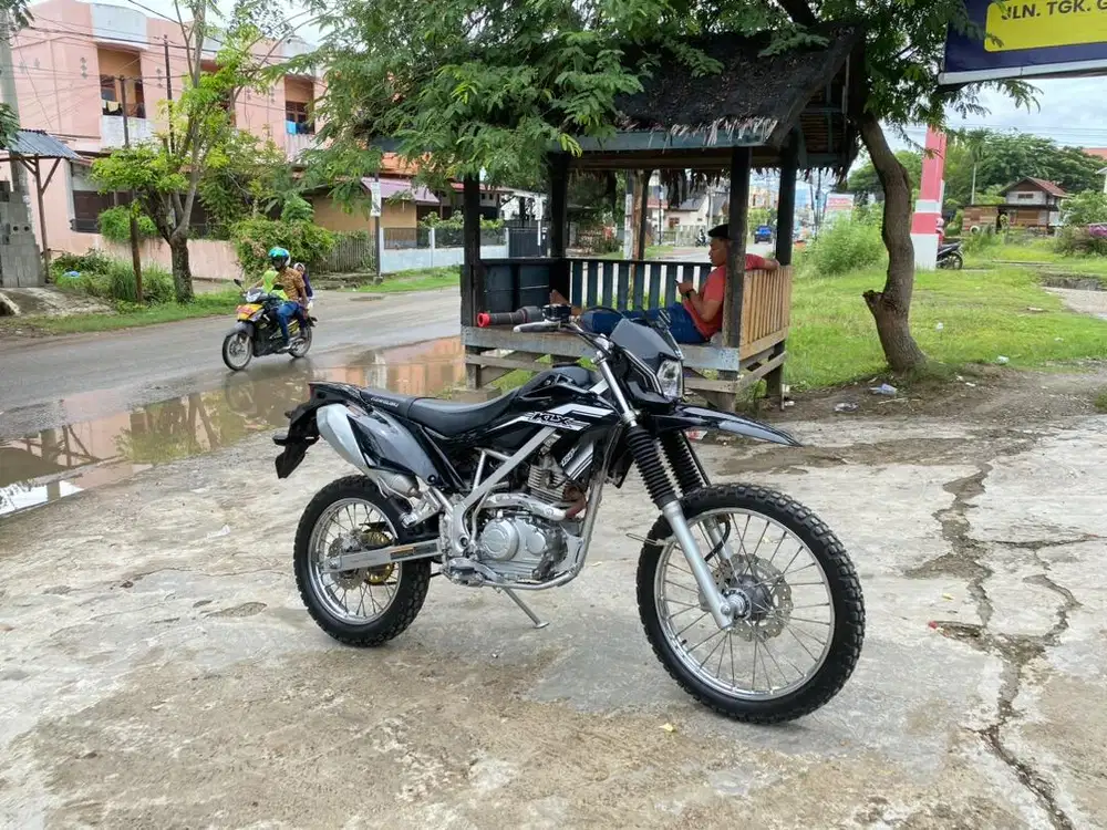 Kawasaki KLX TAHUN 2020