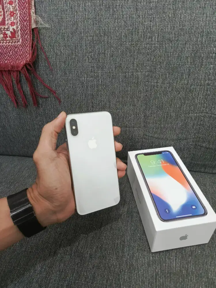 iPhone X 256Gb Alloperator pemakaian lama