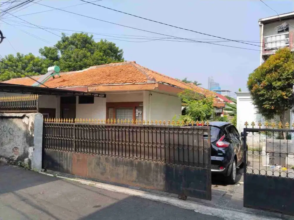 jual MURAH , rumah tanah luas di menteng dalam, sebrang mall casablanca