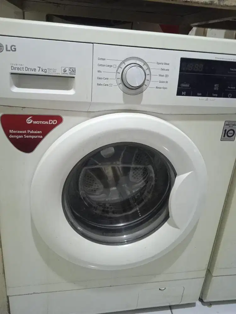 Mesin Cuci LG 7 KG 15 KG Pengering Galanz 10,5 KG Bekas