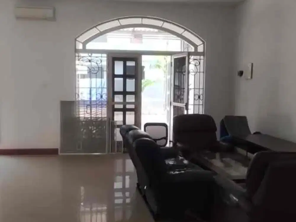 disewa rumah pik bukti golf Mediterania BGM