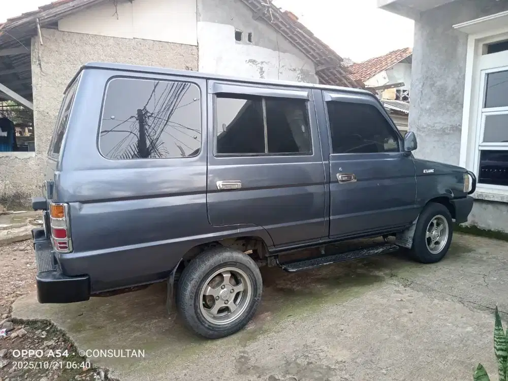 DIJUAL TOYOTA KIJANG SUPER 1995