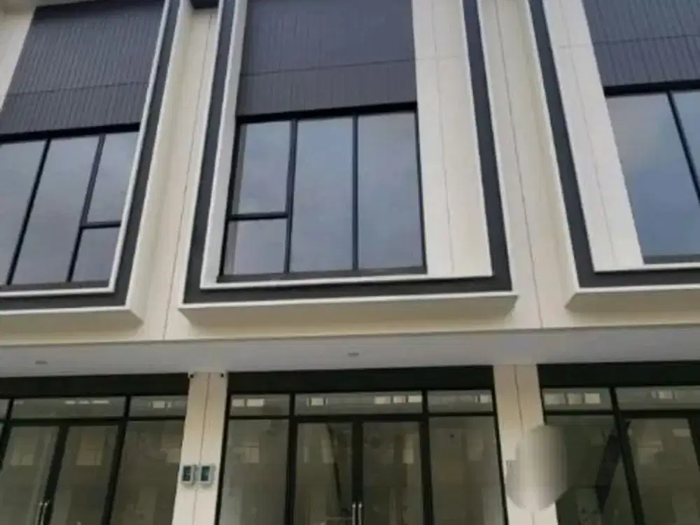 Ruko Sorrento Grande West Gading Serpong 4,5x10 Strategis Ramai