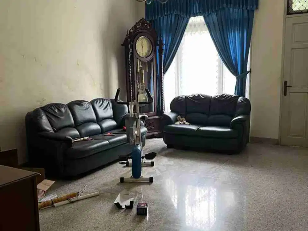 Dijual Rumah Row 2 mobil Di Greenville, Dekat Tanjung Duren Jakarta Barat