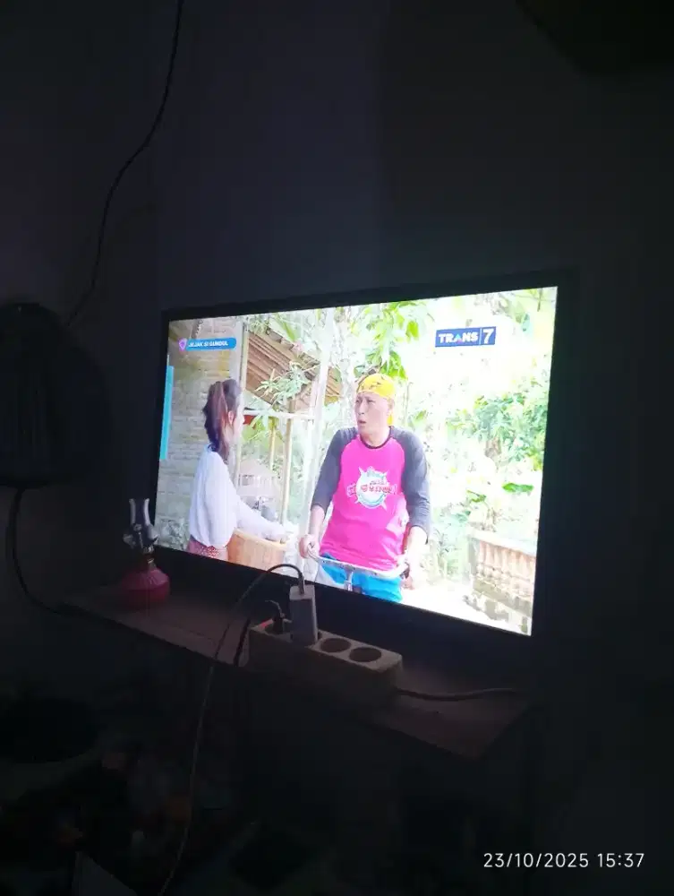 Dijual TV/Televisi POLYTRON Digital LED TV 32 Inch PLD 32V1853 Bekas
