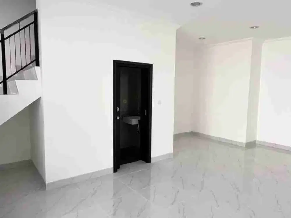 sewa cepat rumah pik2 8x15 kosongan brand new