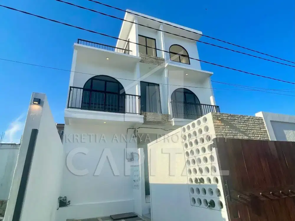 BRAND NEW VILLA BERGAYA MEDITERANIA DI UNGASAN KUTA SELATAN BALI DEKAT GWK DAN PANTAI MELATI