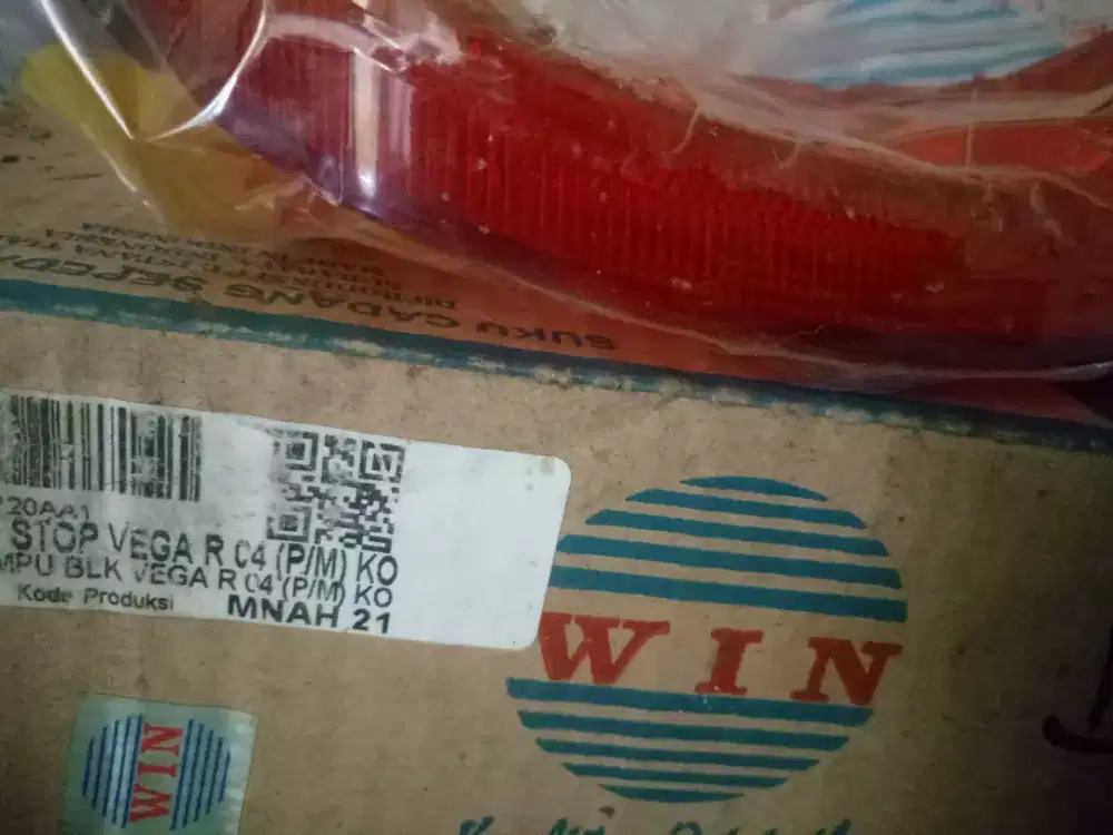 BARU MIKA LAMPU REM VEGA R 2004