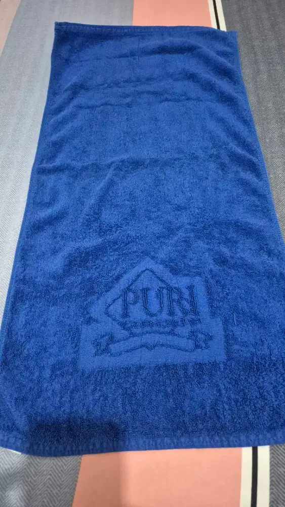 Handuk kecil 72x33 cm