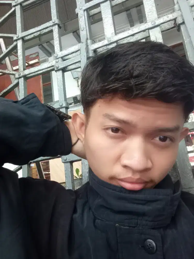 Butuh kerjaan apa saja...