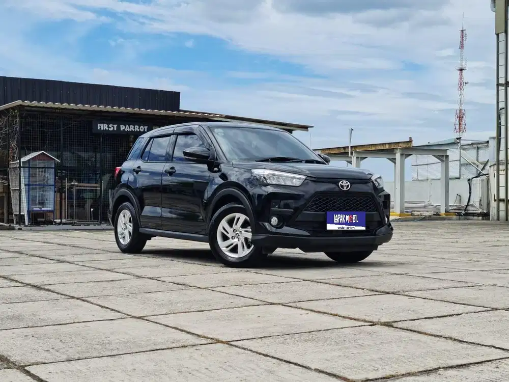 Good Condition !!! Toyota Raize 1.2 G CVT Matic AT 2023 Hitam KM 20RB
