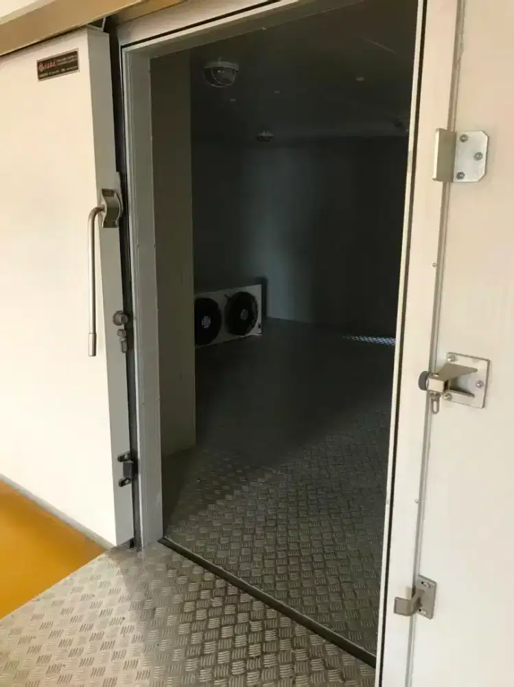 Kustomisasi penyimpanan dingin, produsen sumber