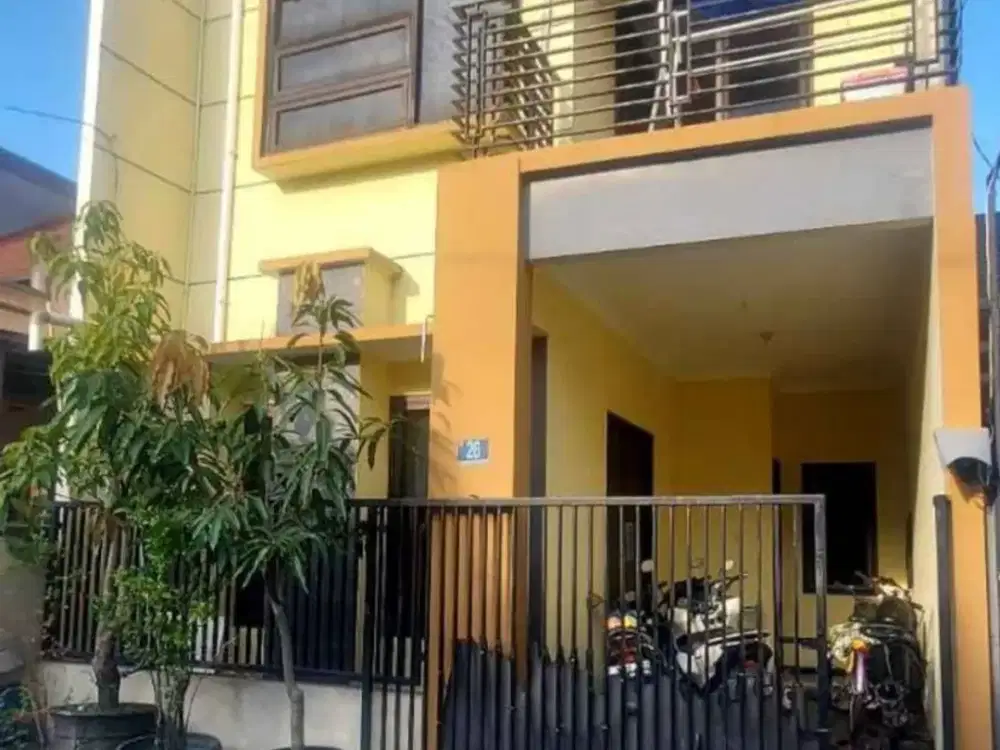 DIJUAL CEPAT RUMAH 2 LANTAI FULL BANGUNAN  Perumahan Pesona indah Wiyung, Surabaya
