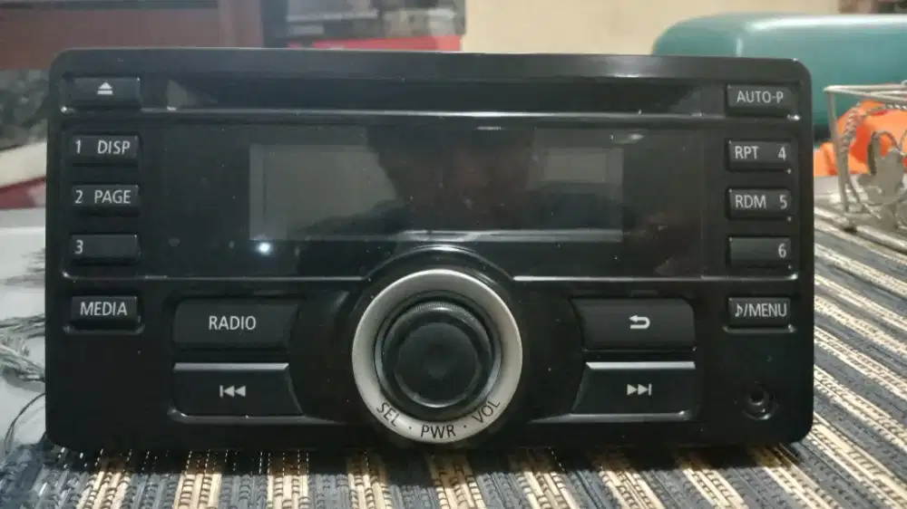 Head unit Mitsubishi expander sport