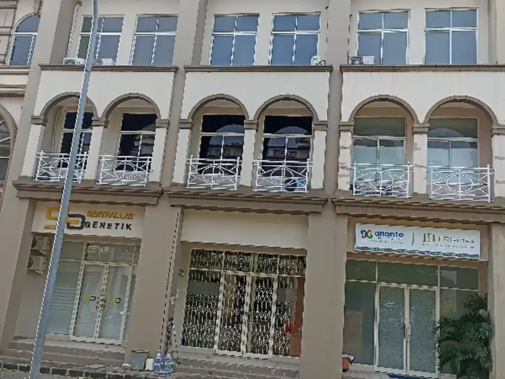 Ruko dijual di blok RRG Grand Galaxy City Bekasi