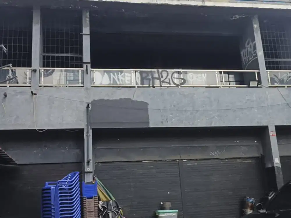 Disewakan Bangunan Ruko Gandeng 4 Lantai dekat Blok M   Bangunan 4 Lantai  Lokasi di Bulungan Jakarta Selatan