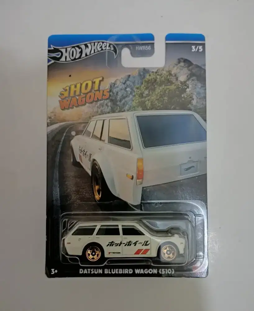 Diecast hotwheels datsun bluebird