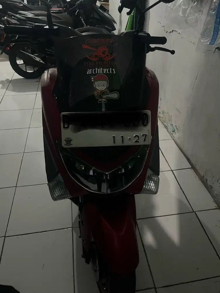 Jual Motor Yamaha NMAX 2017 Warna Merah Dove