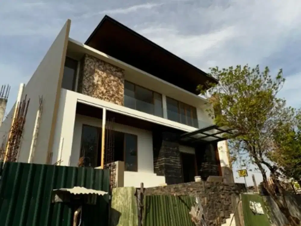 DIJUAL RUMAH GRAHA FAMILY BARU GRESS HIGH SPEC