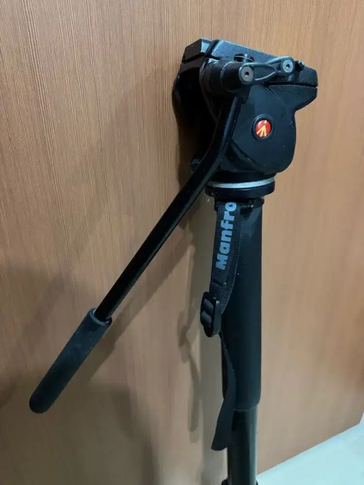 monopod video Manfrotto 561BHDV-1 fluid head camera kamera videografi