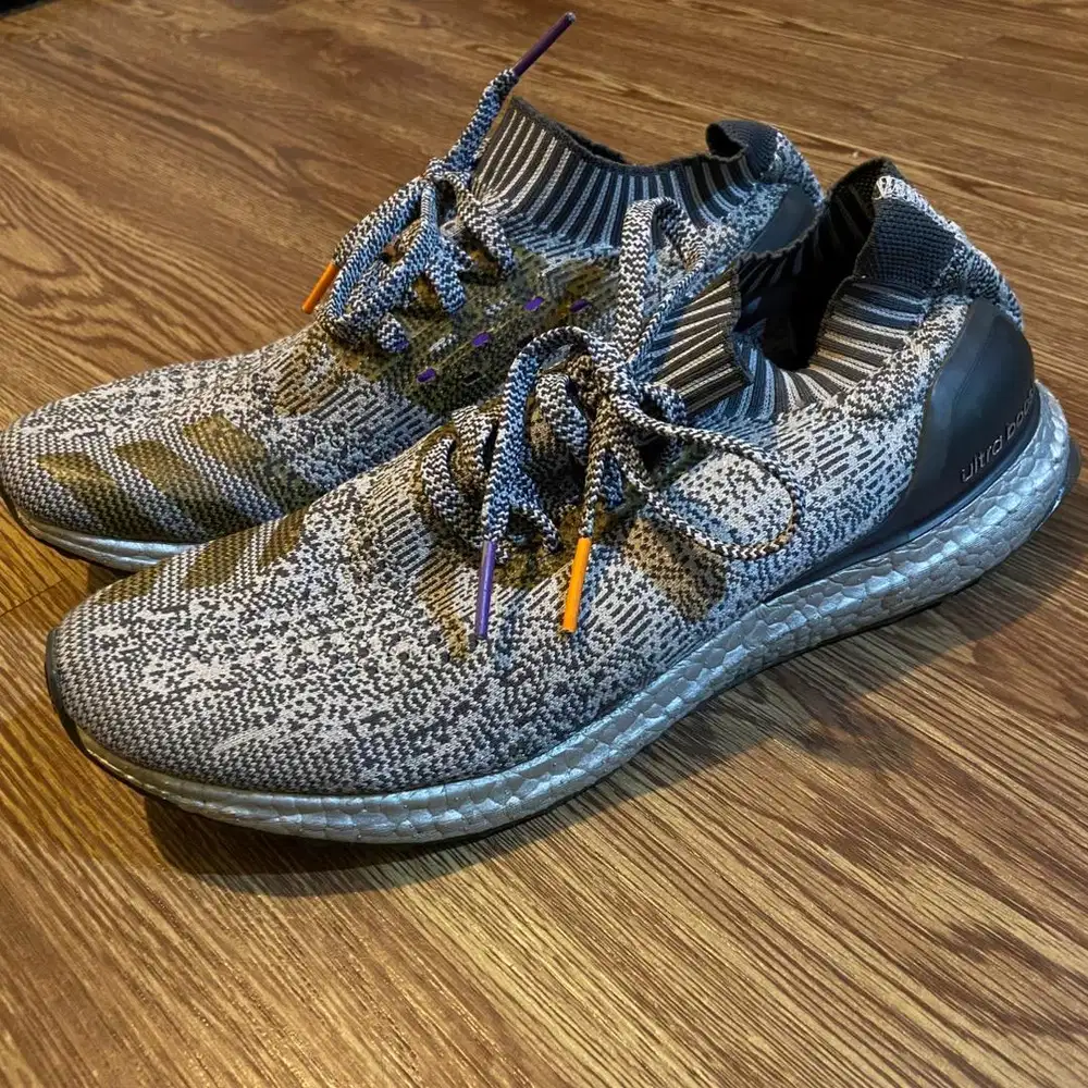 sepatu adidas ultraboost silver original second like new