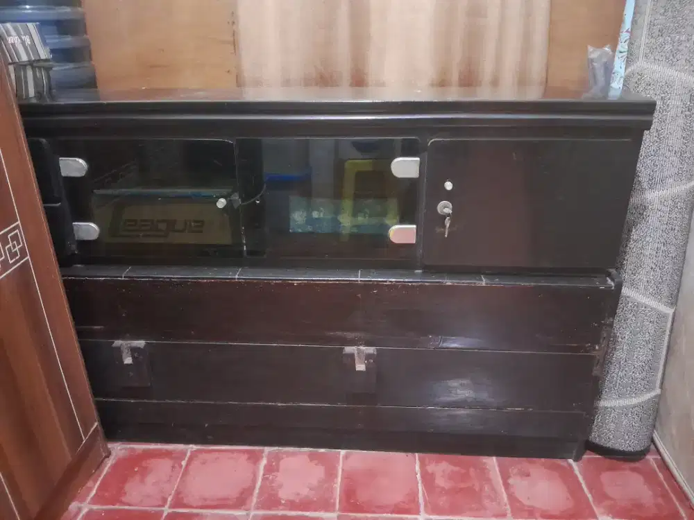 Tempat tidur Jadul Kayu jati bekas