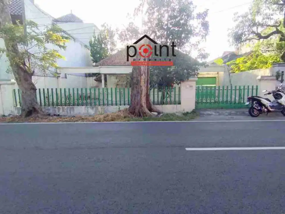 Tanah 438m² dan Bangunan Prospektif Tengah Kota Solo