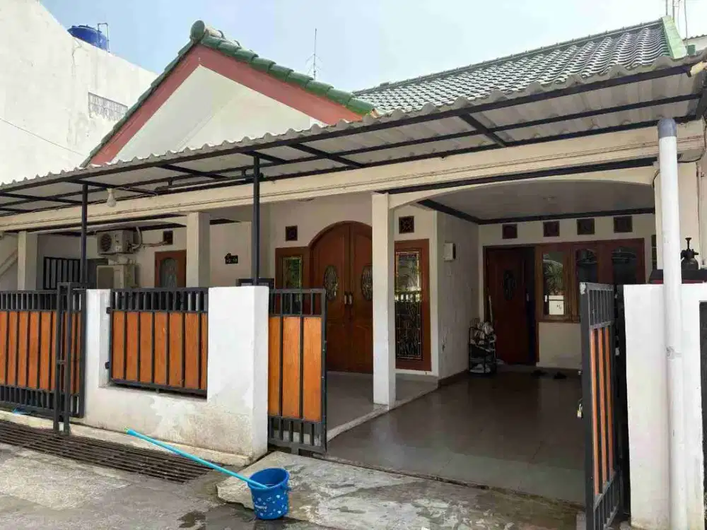 Rumah di Jatibening Baru Pondok Gede Bekasi Kota