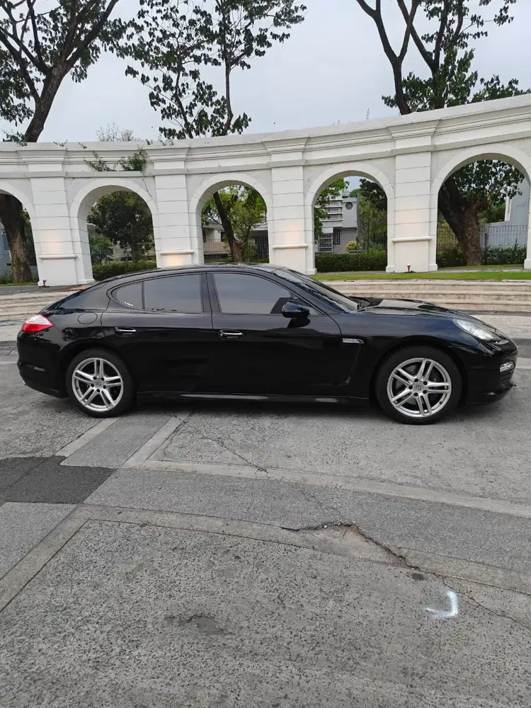 Porsche Panamera 2012 Bensin