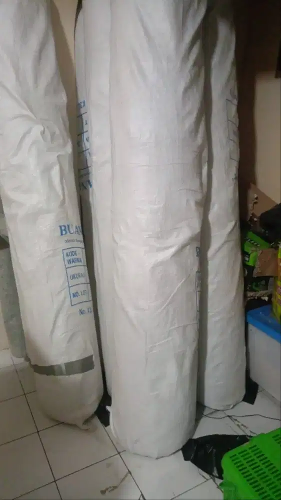 Dijual Cepat 6 ball Karpet Bludru Polos Buana