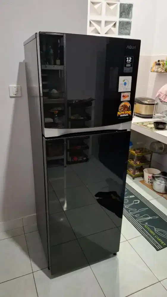 Kulkas Aqua Inverter