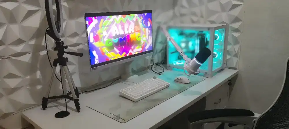 PC GAMING STREAMING JUAL SANTAI