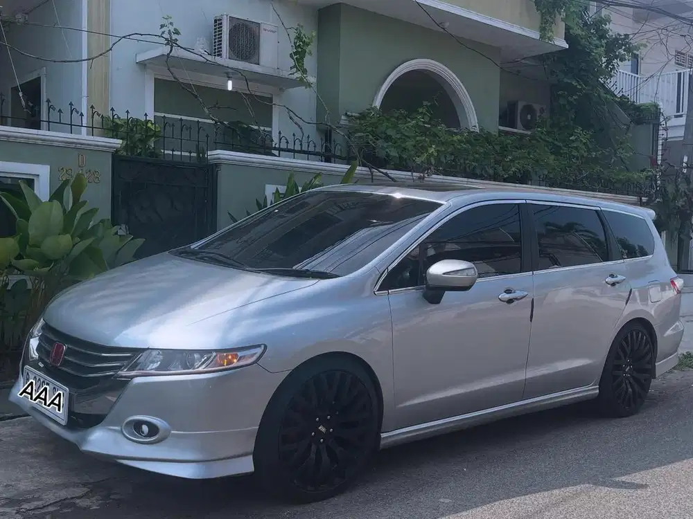 Honda Odyssey 2010 Bensin
