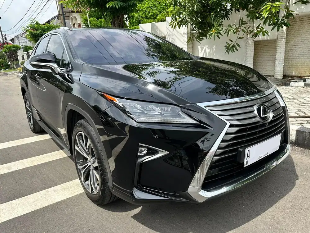 [KM: 40Rb] Lexus RX200t (2.0cc) Luxury 4x2 Hitam 2016 Matic / AT SUPER