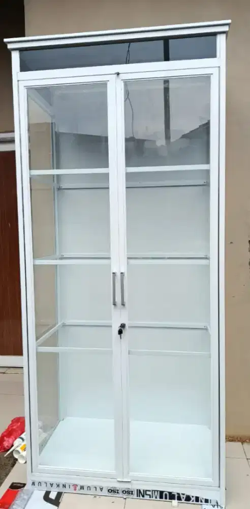 Lemari dan kitchen set alumunium