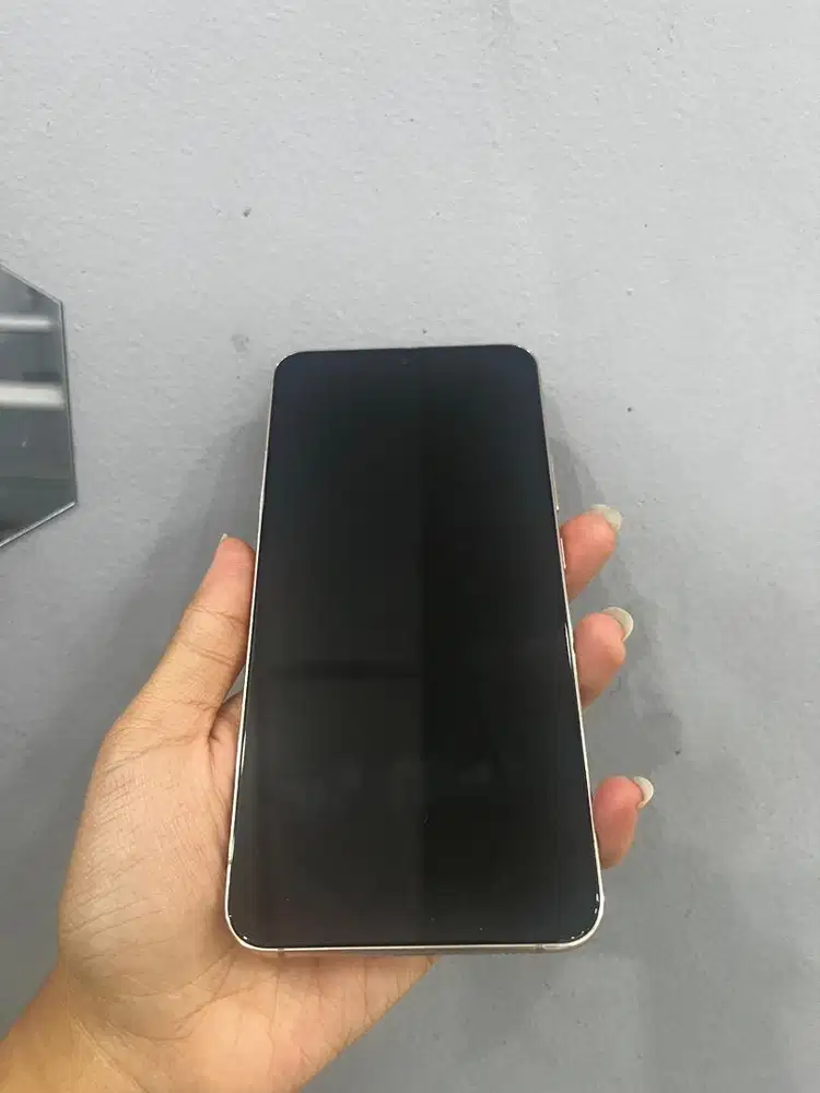 Samsung Galaxy S22 Plus 256GB Pink SEIN